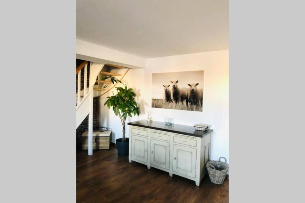 Duplex Deux Chambres - Emplacement Ideal- ويميرو المظهر الخارجي الصورة